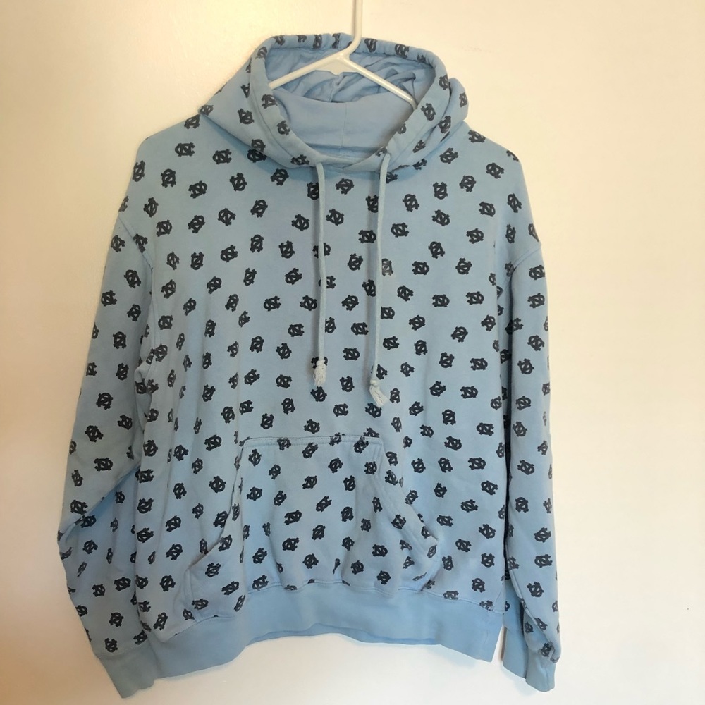 UNC hoodie